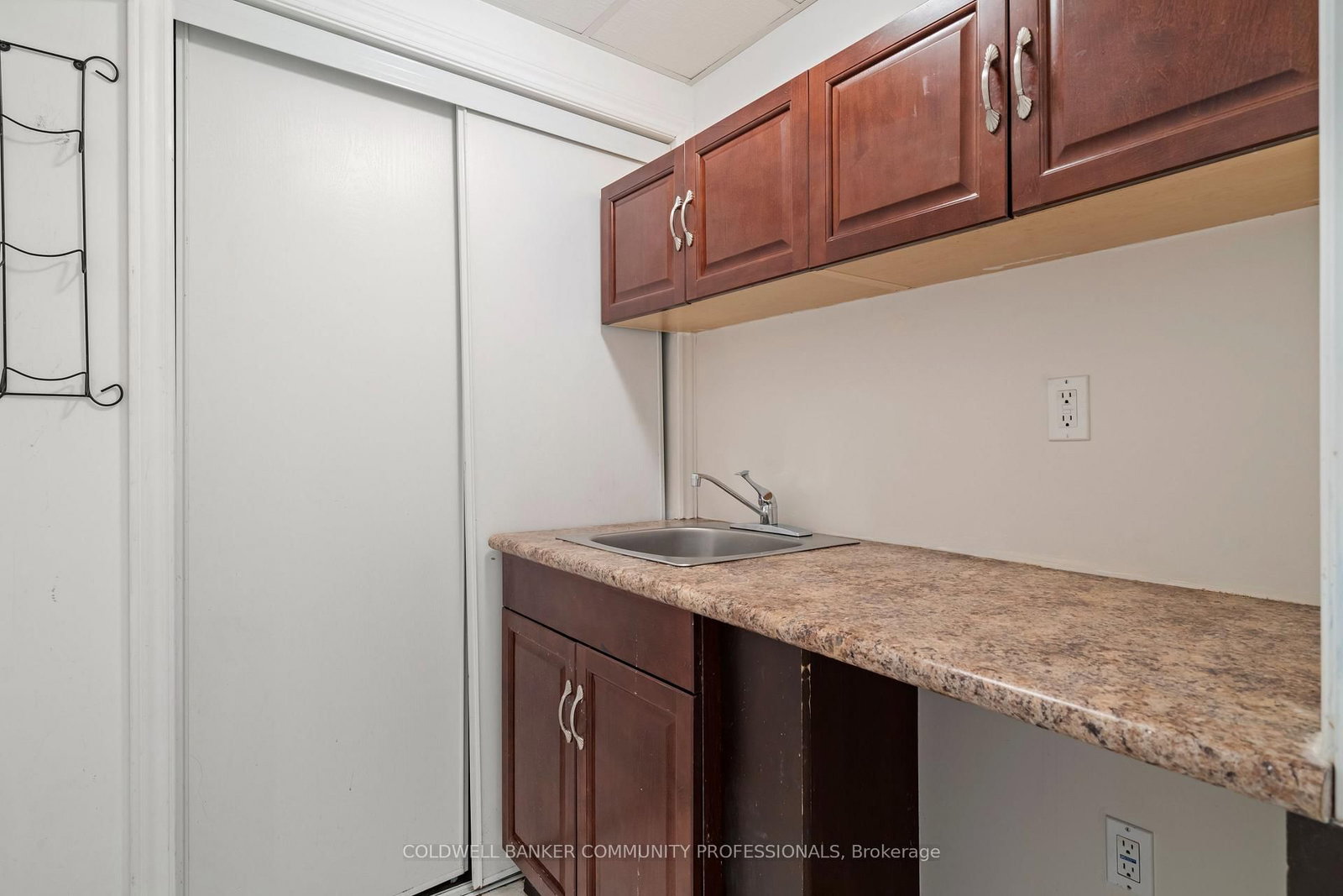 2737 King Street E • #45 • Hamilton, ON photo 32
