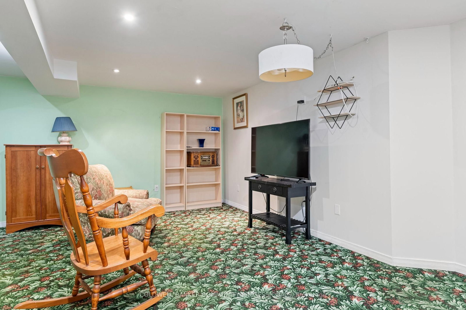 2737 King Street E • #45 • Hamilton, ON photo 40