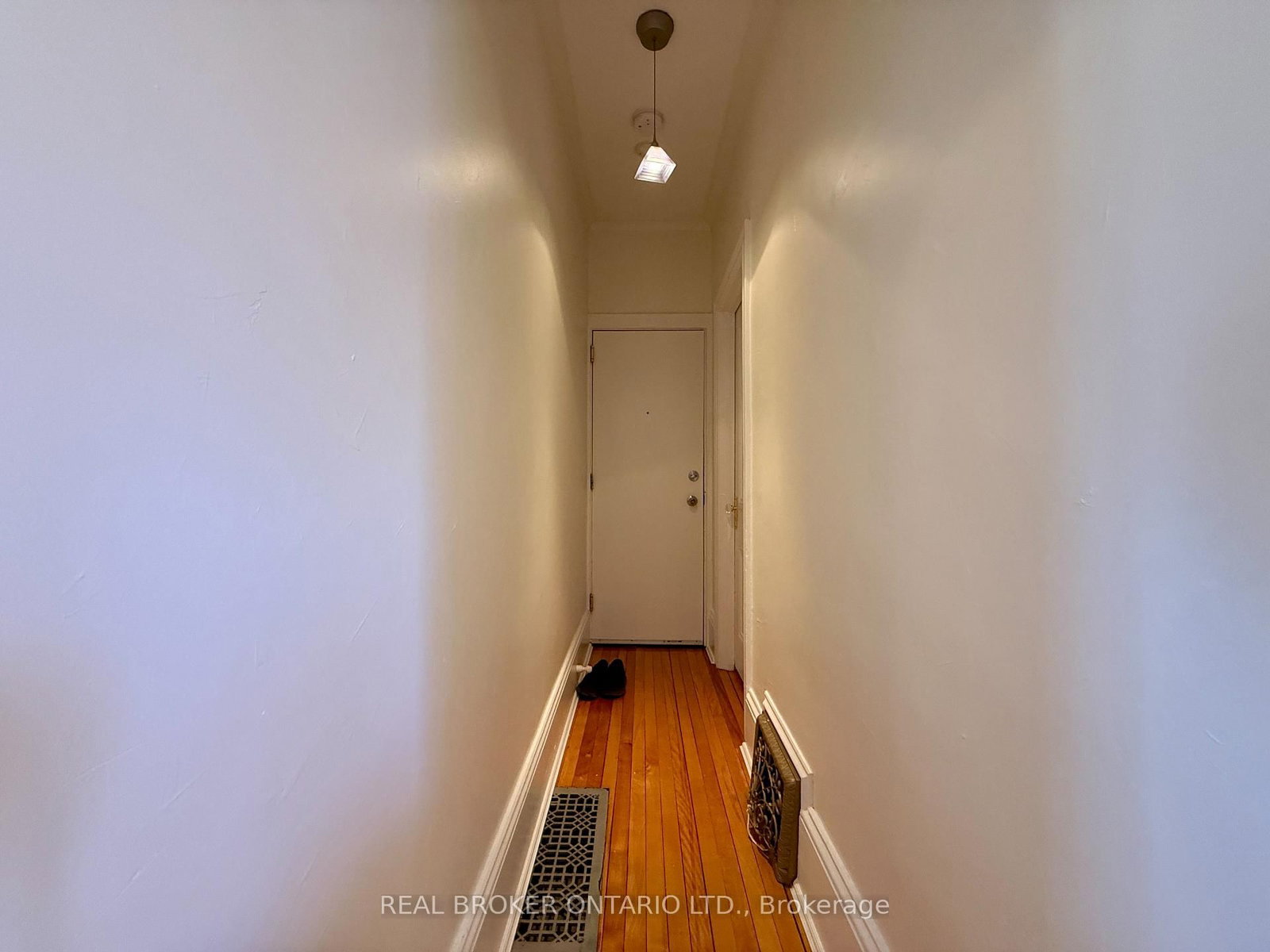 4 Gould Street - Photo 4