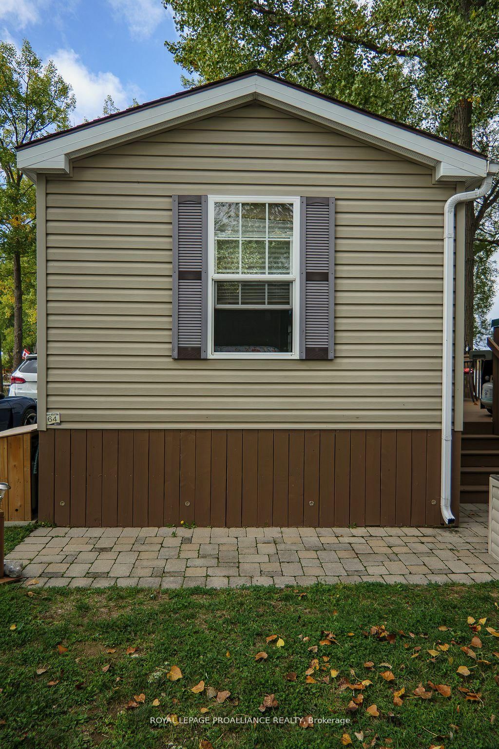 486 Cty Rd 18- 64 Cherry Beach Lane • Prince Edward County, ON photo 18