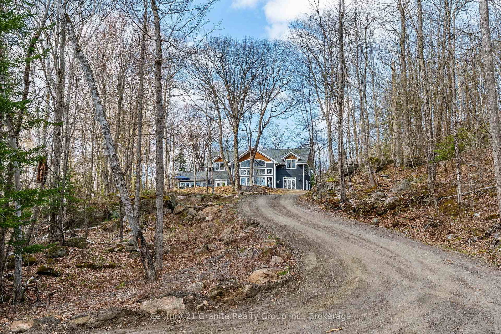 1277 Grace Road • Minden Hills, ON photo 8