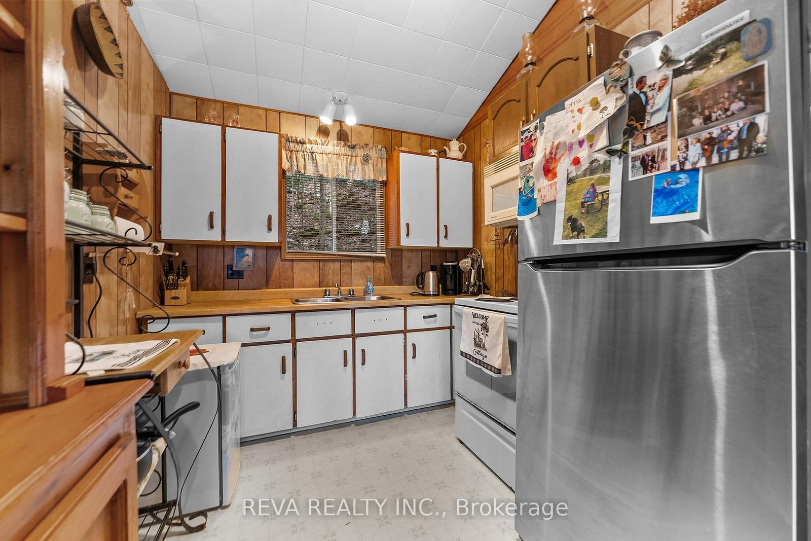 115 West Mullet Lake Drive • Bancroft, ON photo 9