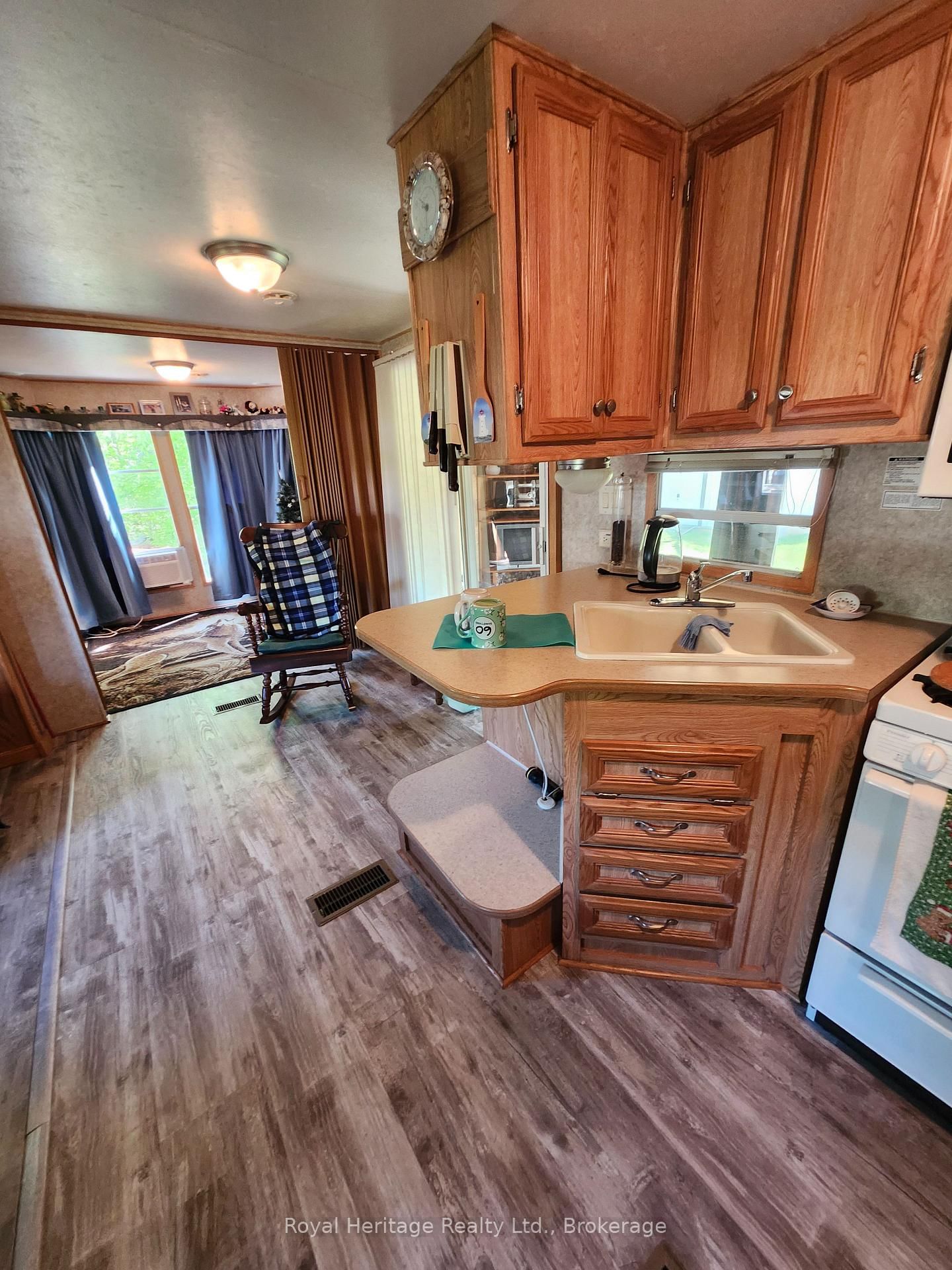 1802 County Rd 121 Road N • #133 • Kawartha Lakes, ON photo 8