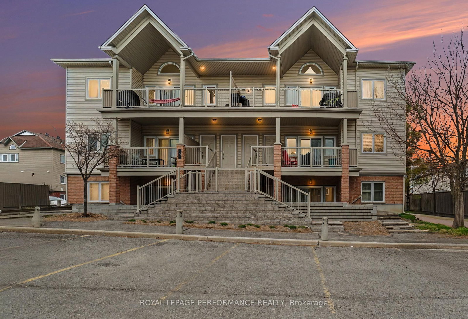 151 Mocha Private, Unit F - Photo 2