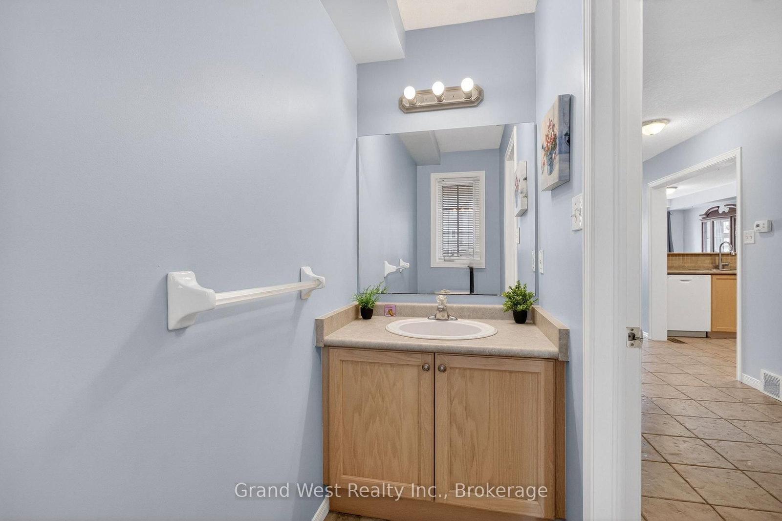 12 FERNCLIFFE Street - Photo 21