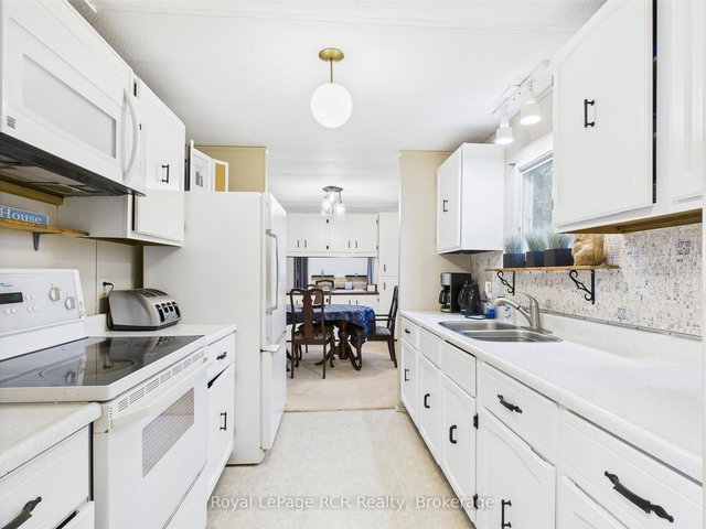 112 Huron Road