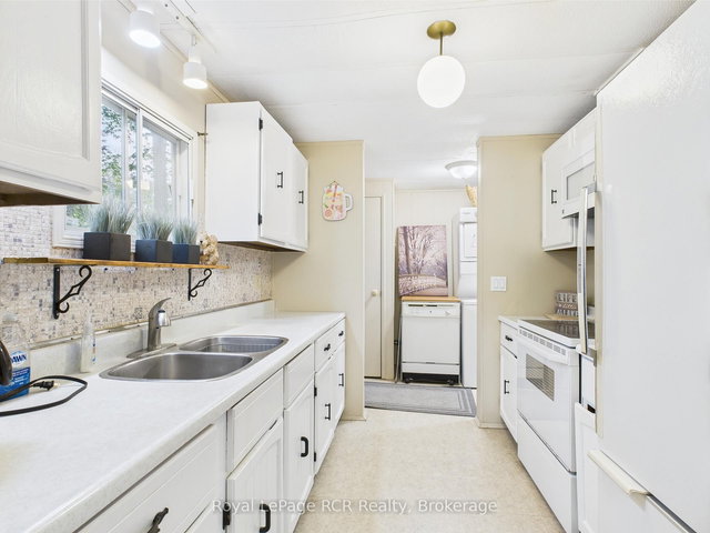 112 Huron Road