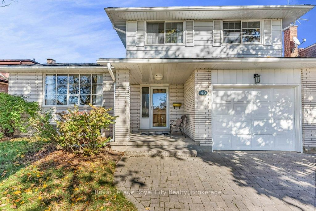 40 Keats Cres, Guelph, view 3