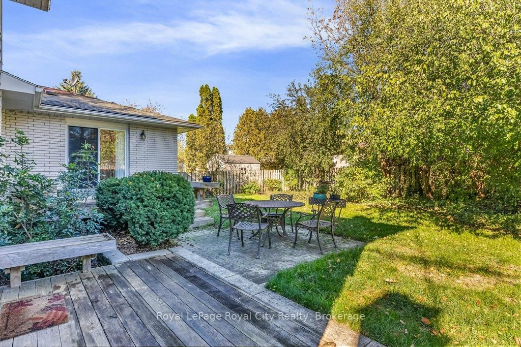 40 Keats Cres, Guelph, view 40
