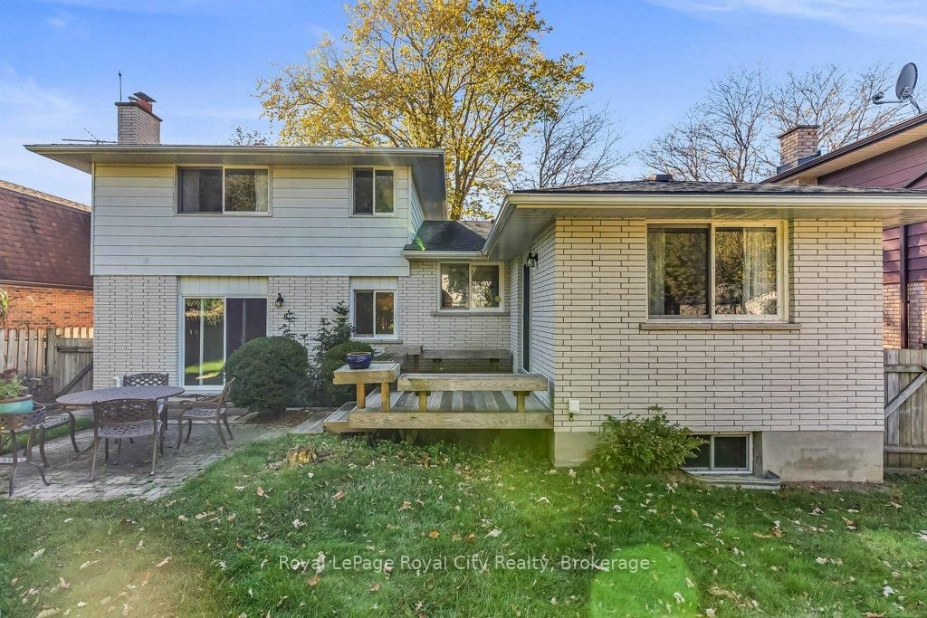 40 Keats Cres, Guelph, view 43