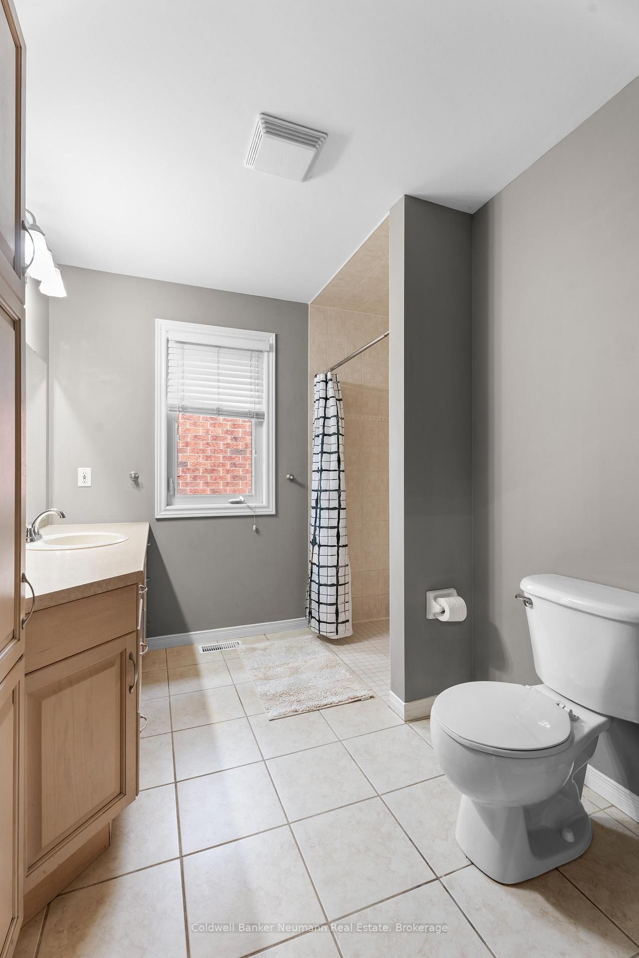 27 Miller Street - Photo 20