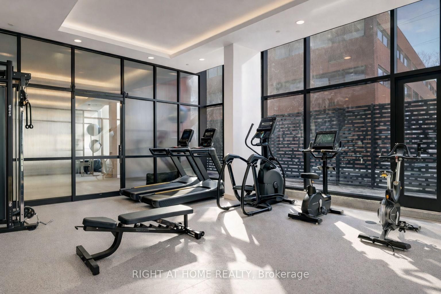 10 JAMES Street, Unit 517 - Photo 11