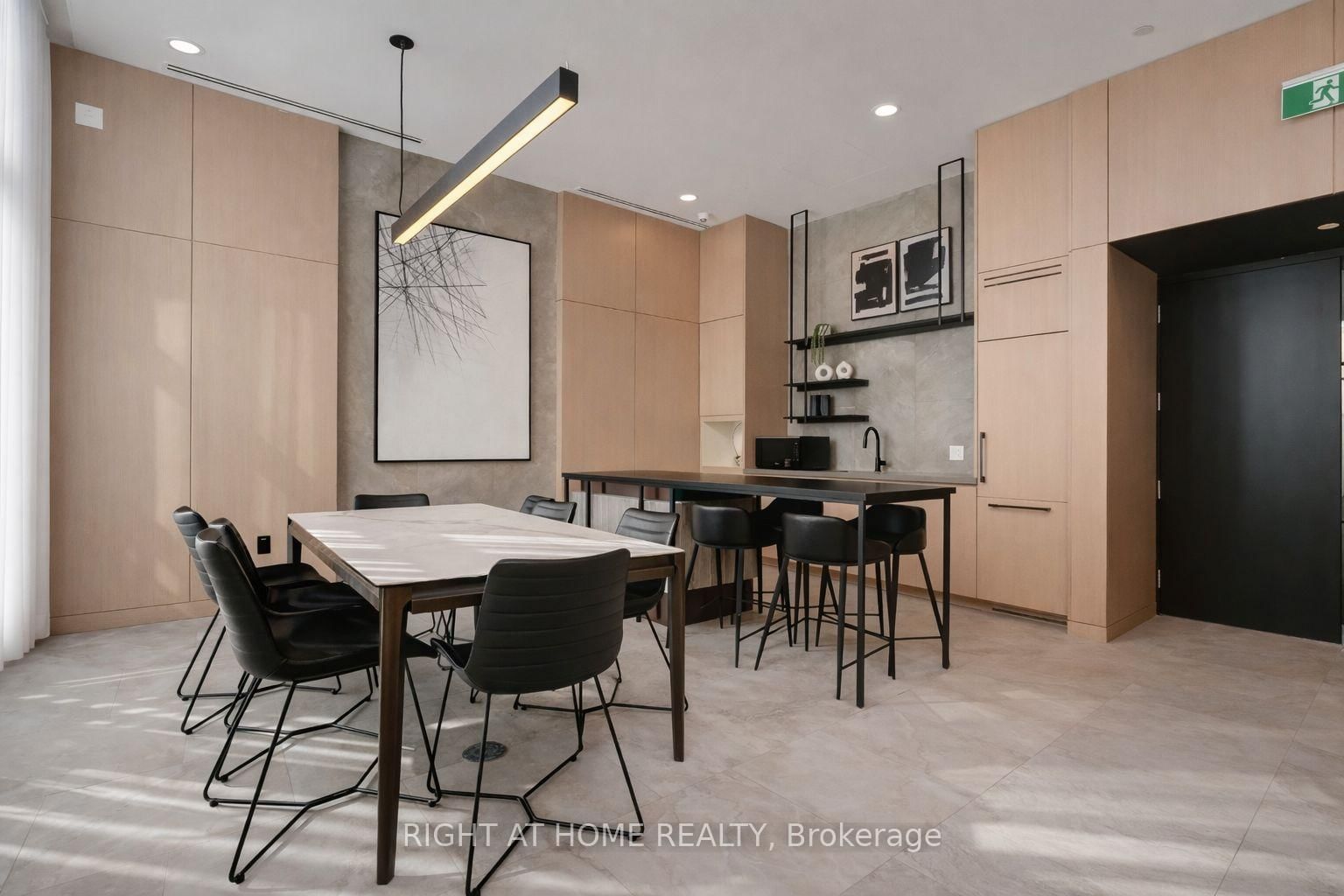 10 JAMES Street, Unit 517 - Photo 12
