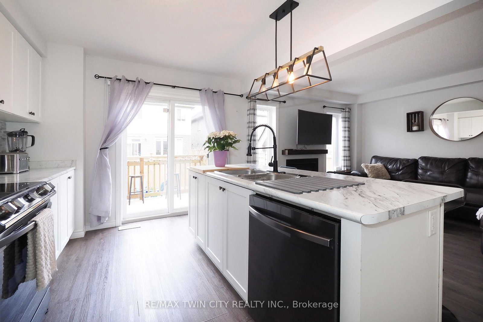 27 GLEASON Crescent - Photo 18