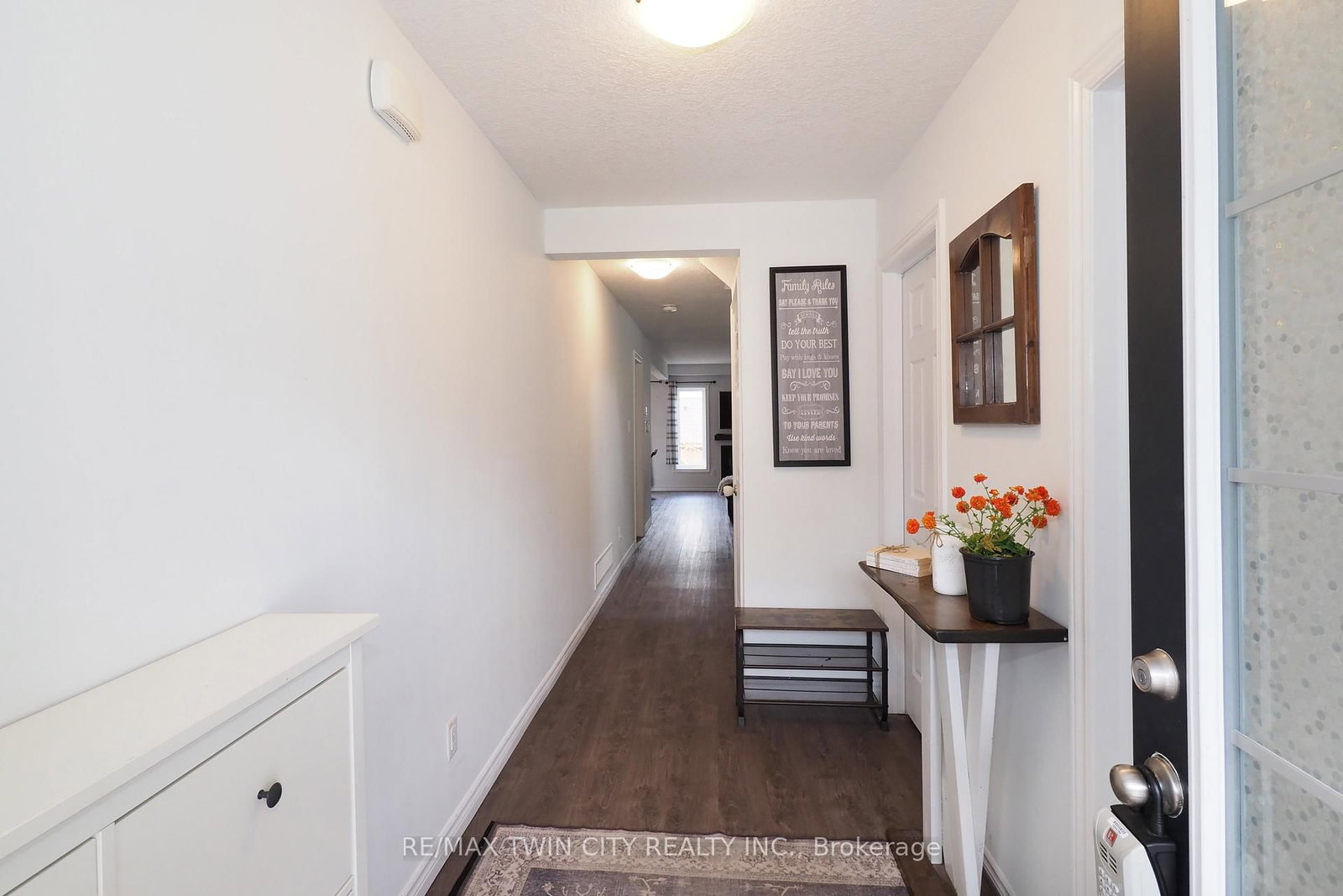 27 GLEASON Crescent - Photo 4