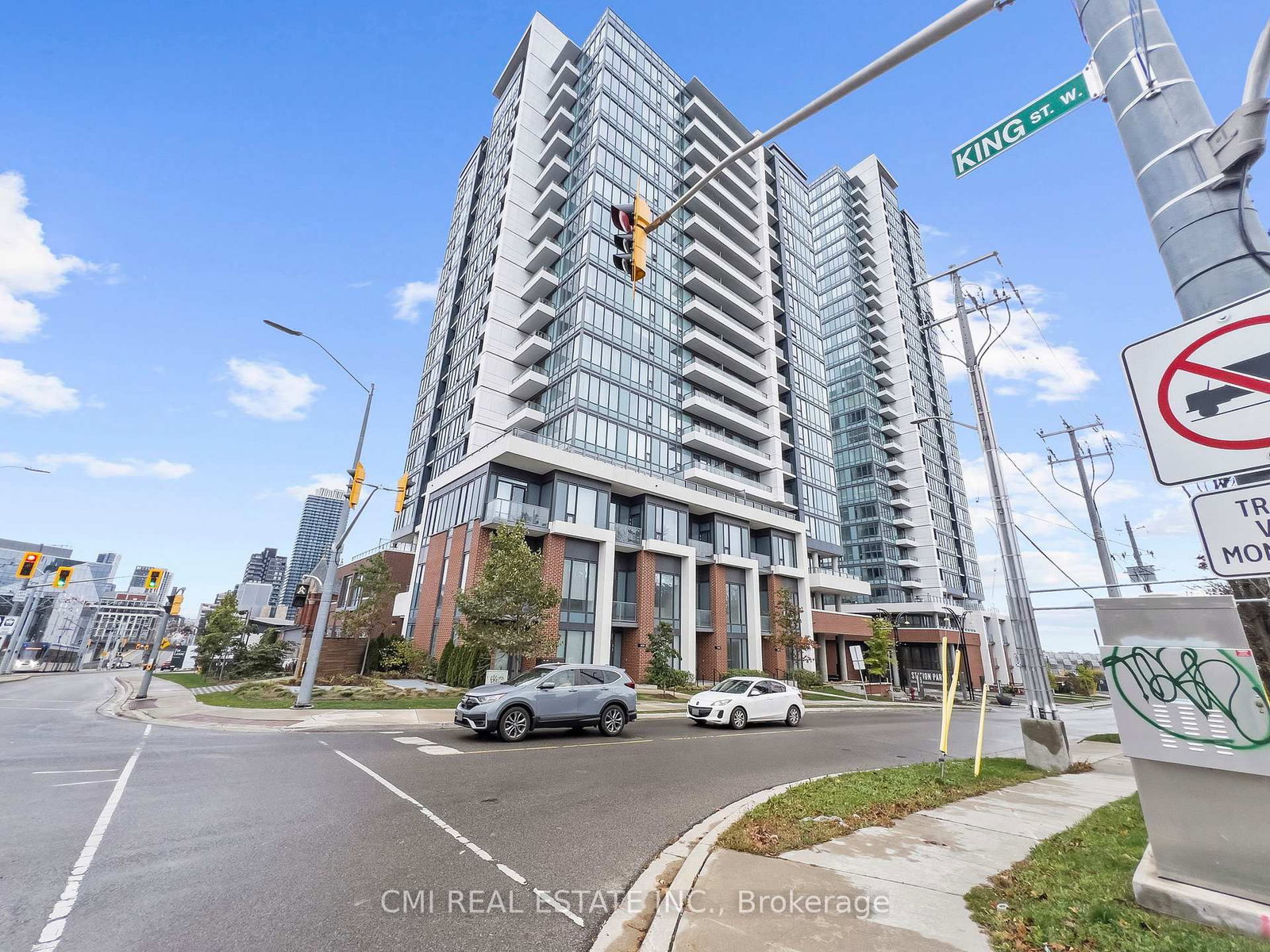 5 Wellington Street S, Unit 411 - Photo 2
