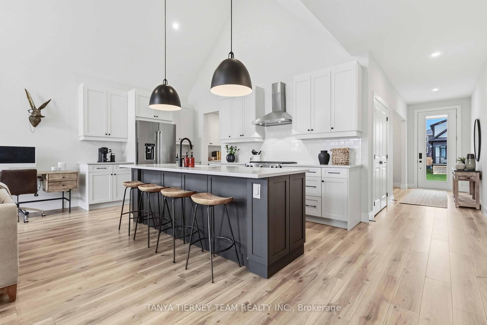122 Courtland Street • Blue Mountains, ON photo 12