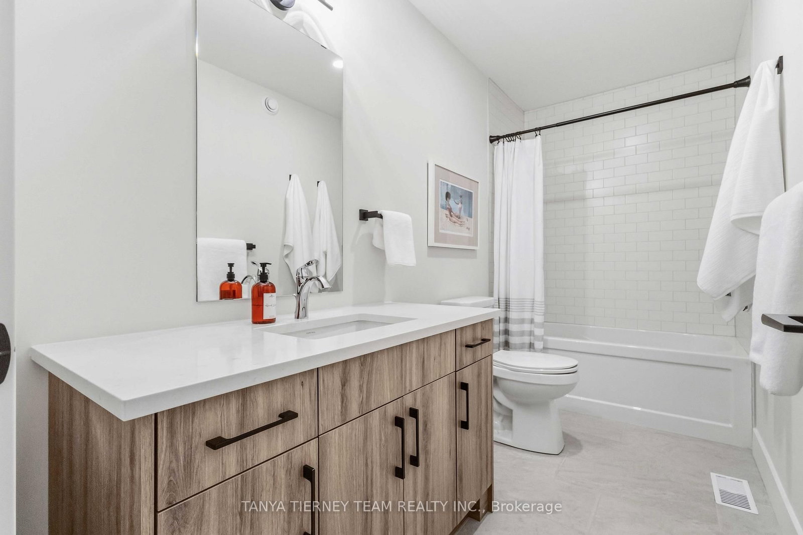 122 Courtland Street • Blue Mountains, ON photo 27
