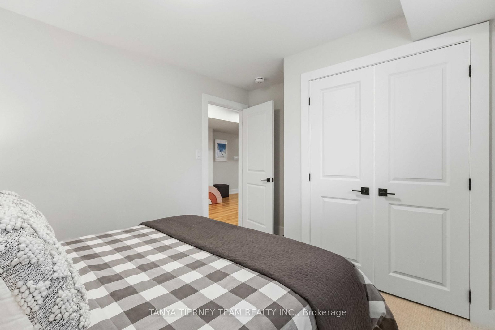 122 Courtland Street • Blue Mountains, ON photo 35