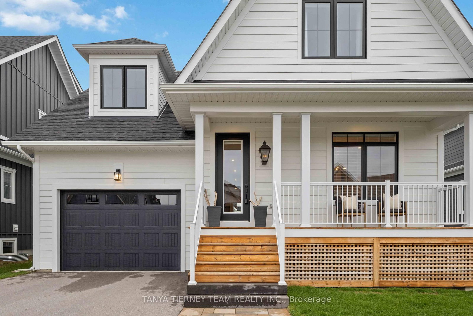 122 Courtland Street • Blue Mountains, ON photo 4