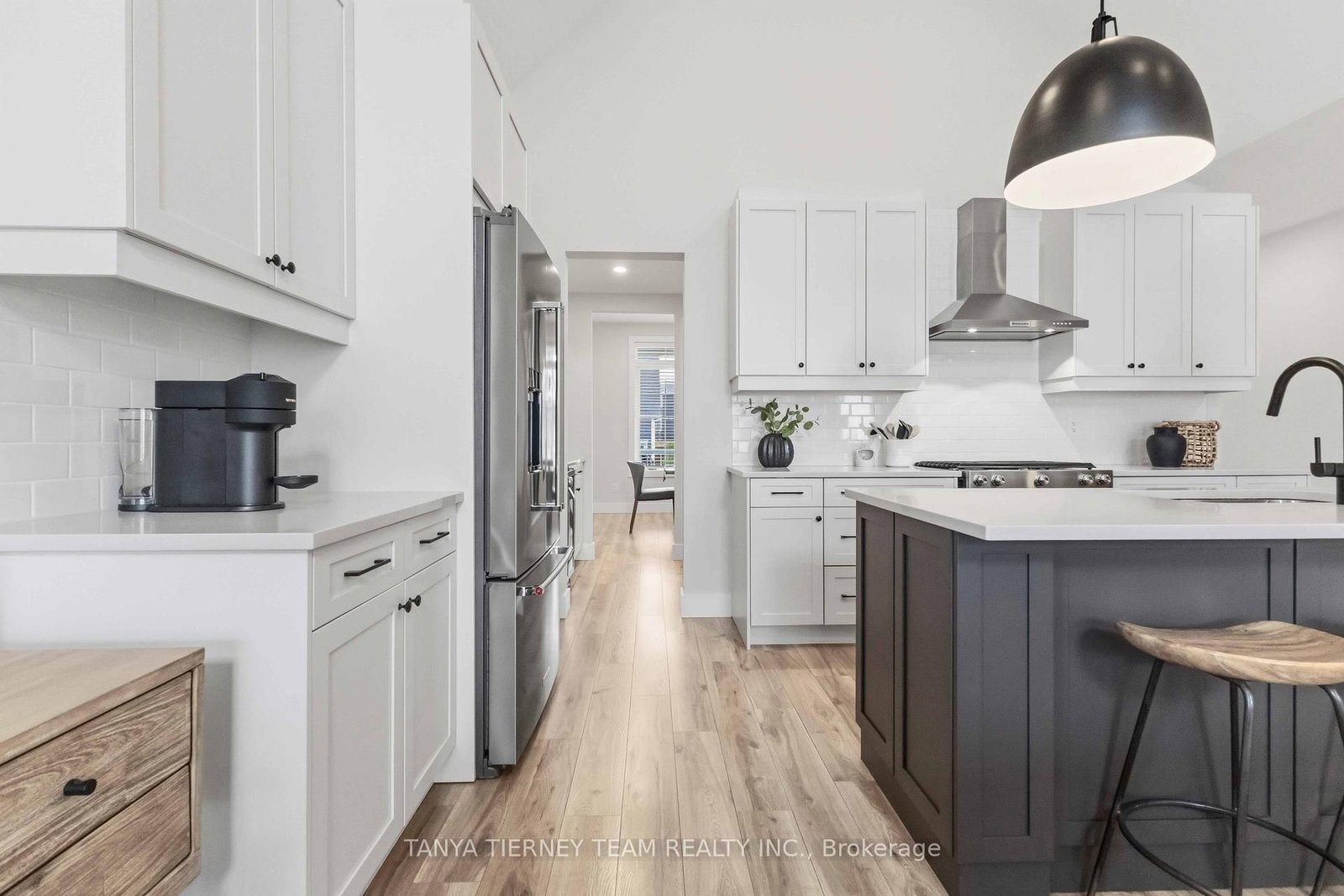 122 Courtland Street • Blue Mountains, ON photo 9