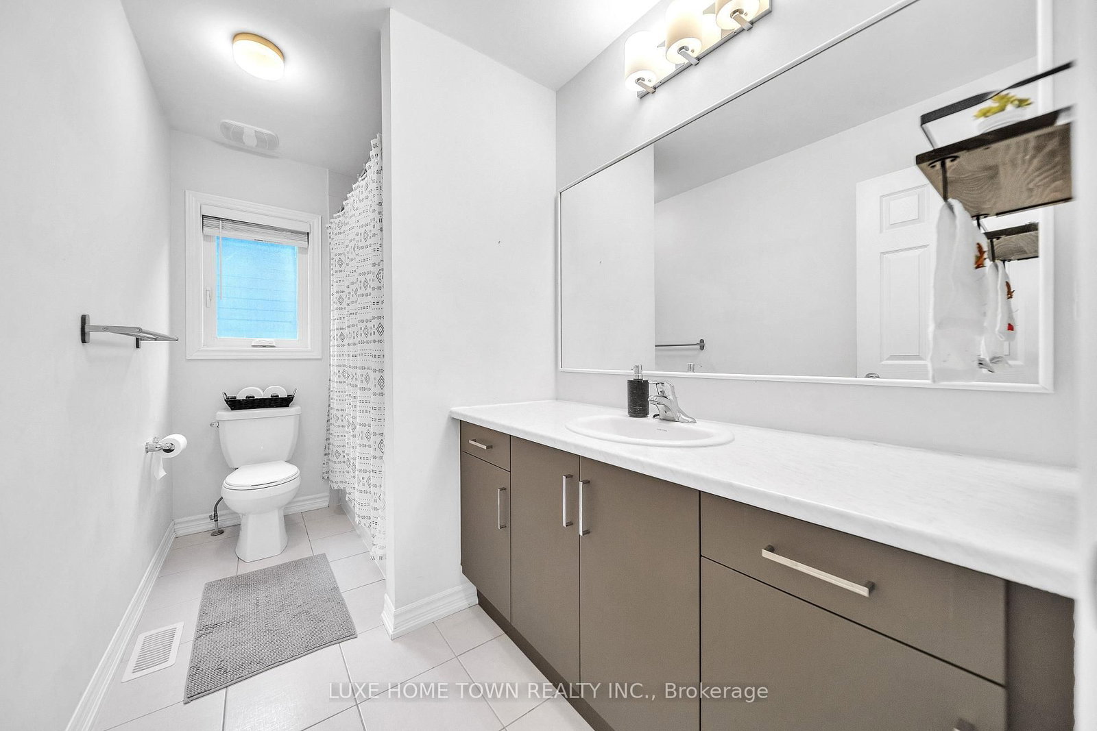 26 Gibbs Way • Centre Wellington, ON photo 23