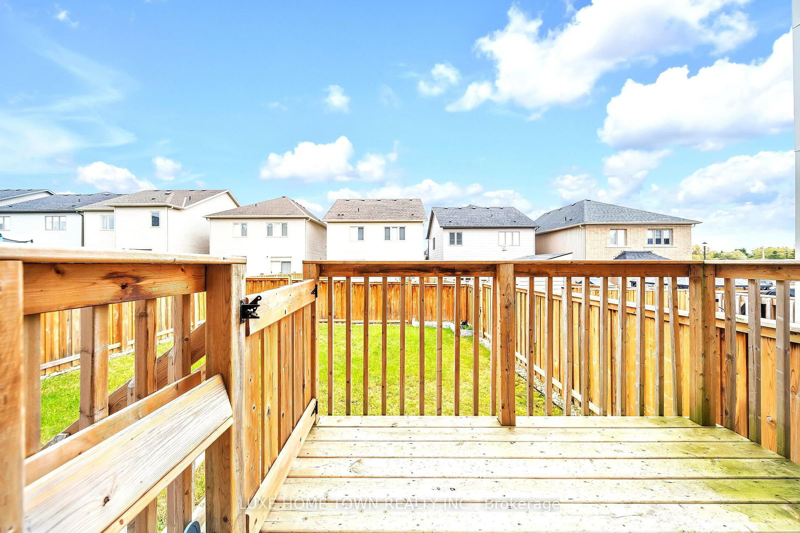26 Gibbs Way • Centre Wellington, ON photo 36
