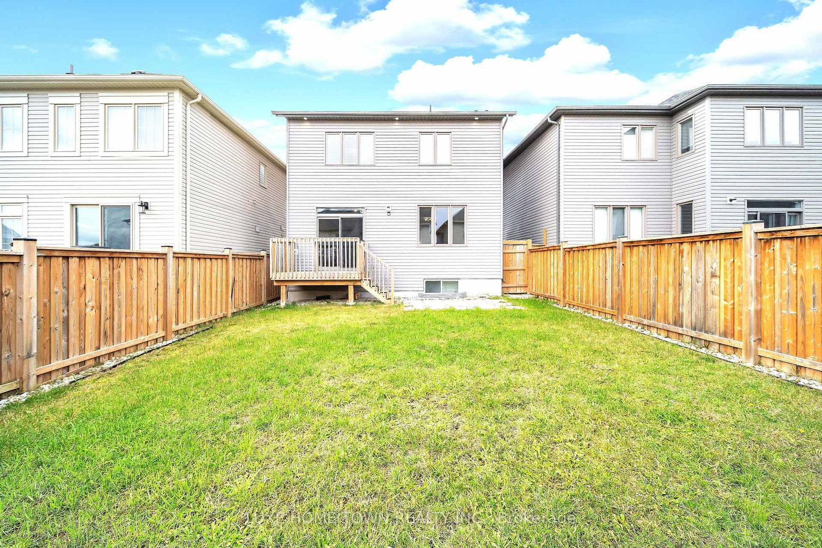 26 Gibbs Way • Centre Wellington, ON photo 37