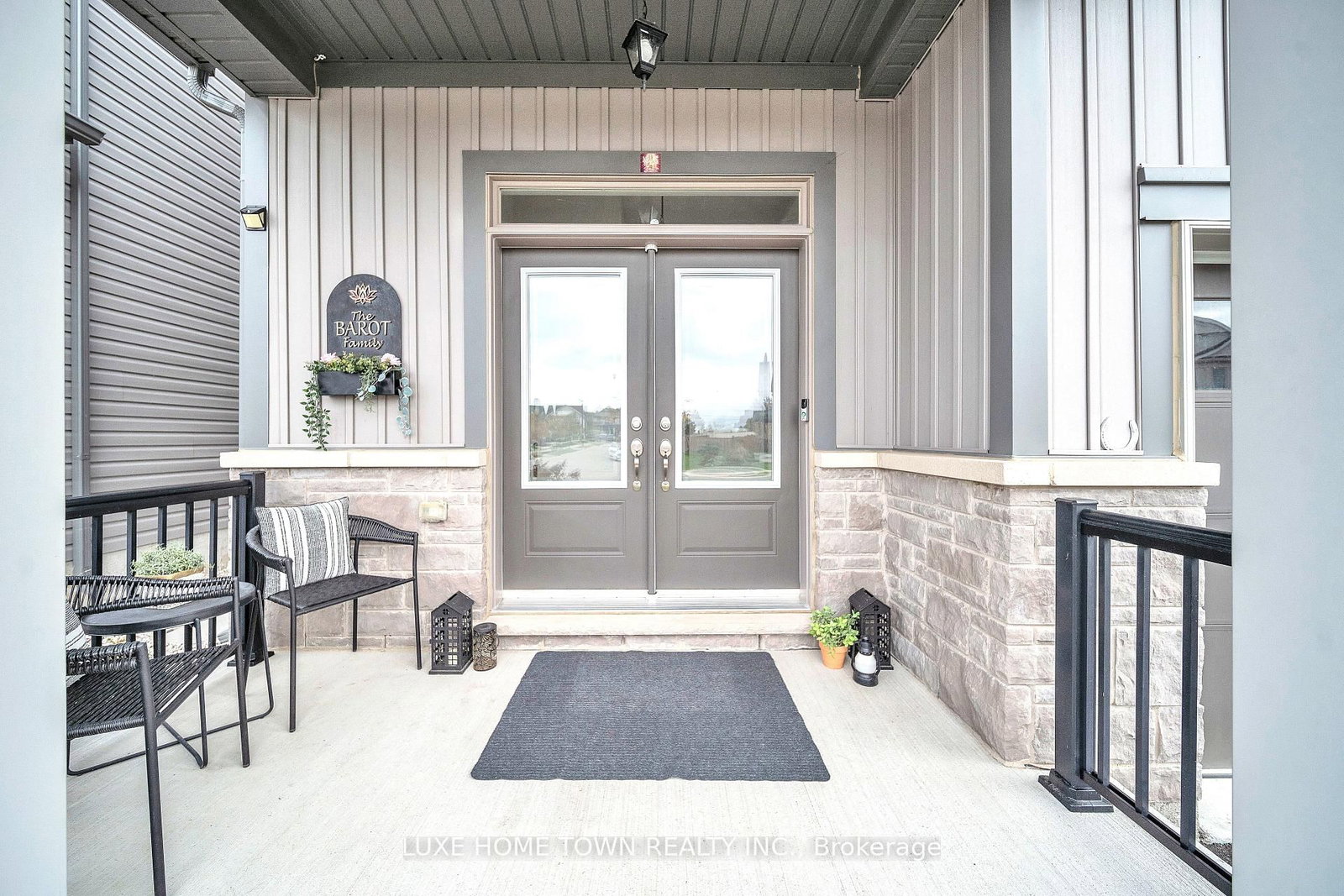 26 Gibbs Way • Centre Wellington, ON photo 4
