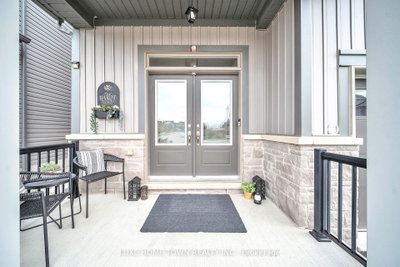 26 Gibbs Way • Centre Wellington, ON photo 4