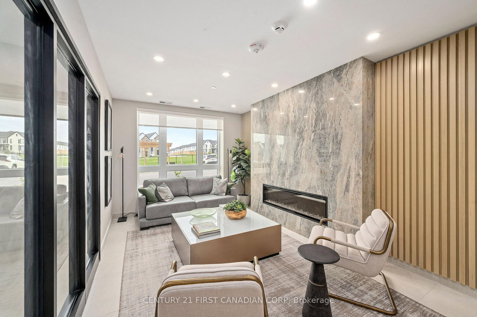 1560 Upper West Avenue, Unit 210 - Photo 18