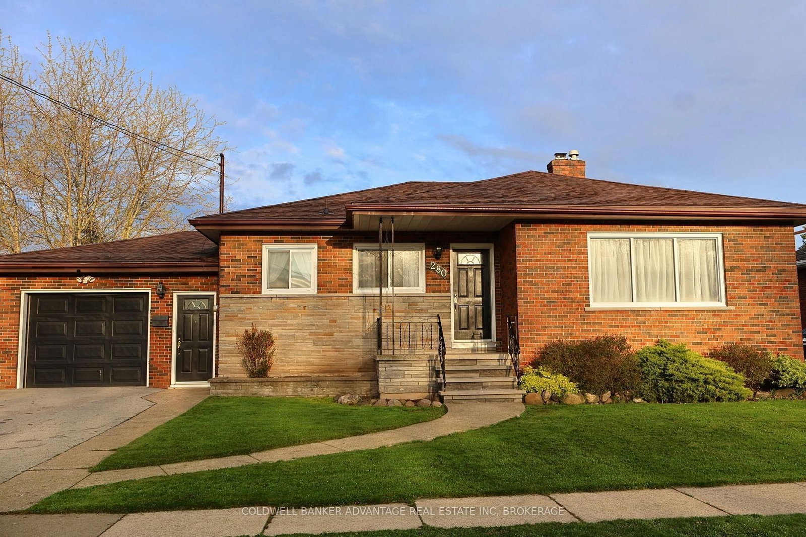 Detached House for sale at 280 Clarke Street, Port Colborne, Ontario, L3K 2G5 - Killaly East - MLS: X13069538