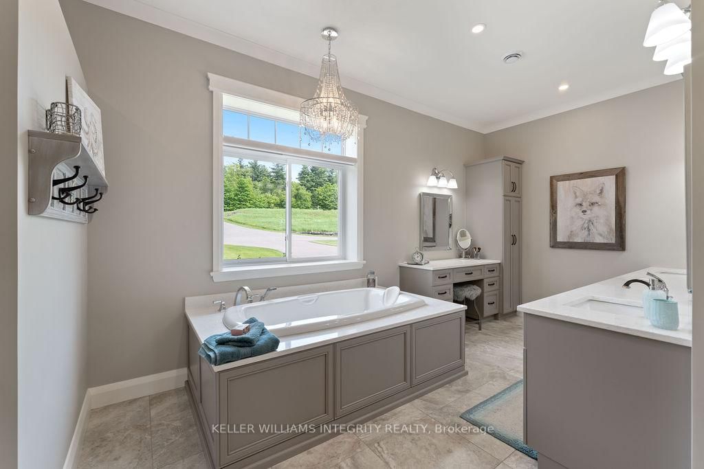 639 Loney Lake Road • White Lake, ON photo 18
