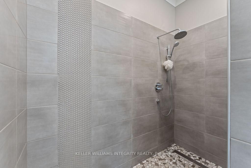 639 Loney Lake Road • White Lake, ON photo 20
