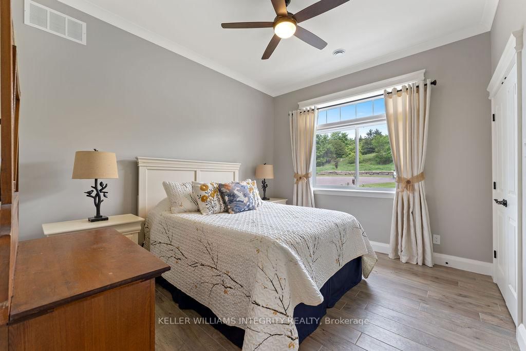 639 Loney Lake Road • White Lake, ON photo 25