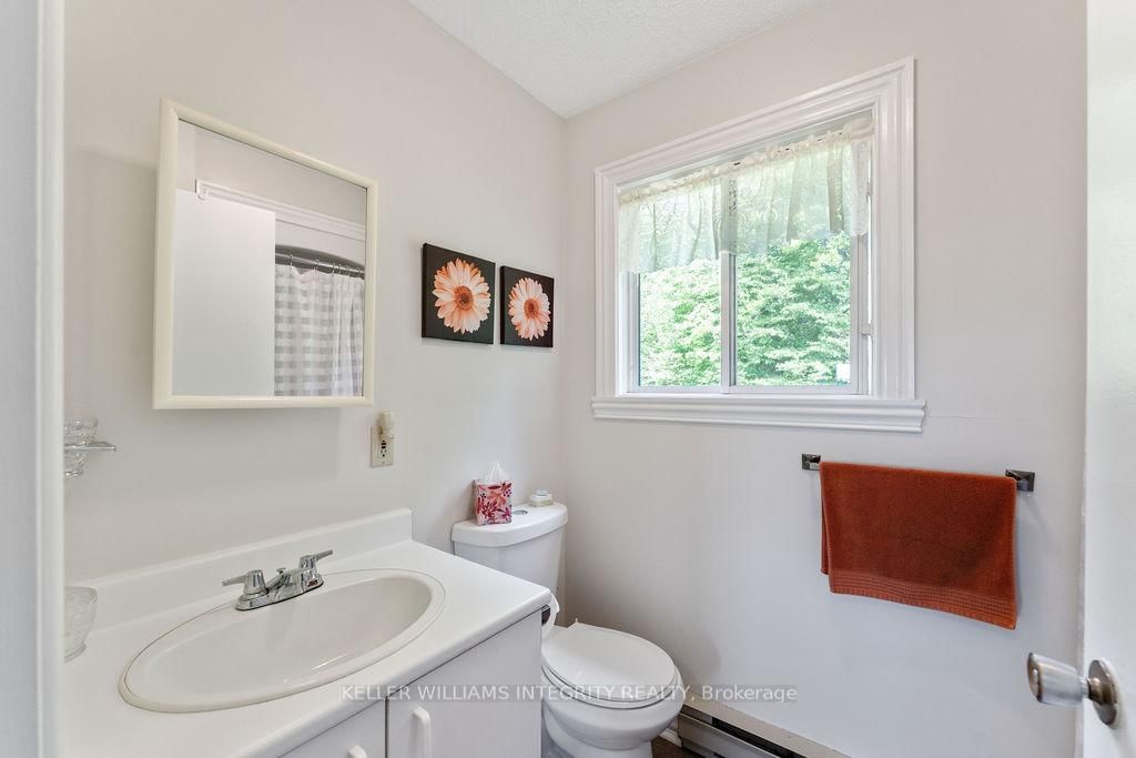 639 Loney Lake Road • White Lake, ON photo 34