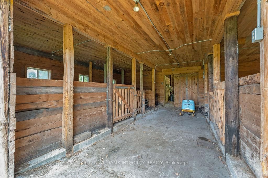 639 Loney Lake Road • White Lake, ON photo 36