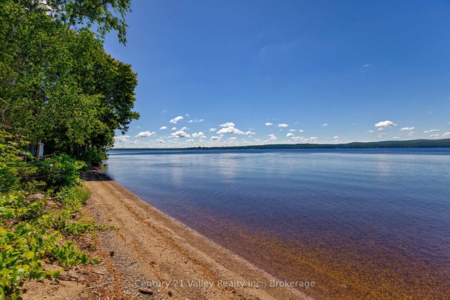 5377 Calabogie Road