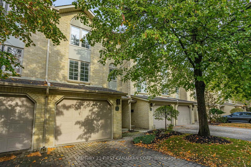 home for lease on 30-1399 Commissioners Road W