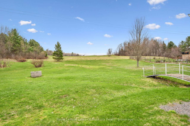1089 Rosseau Lake 1 Road