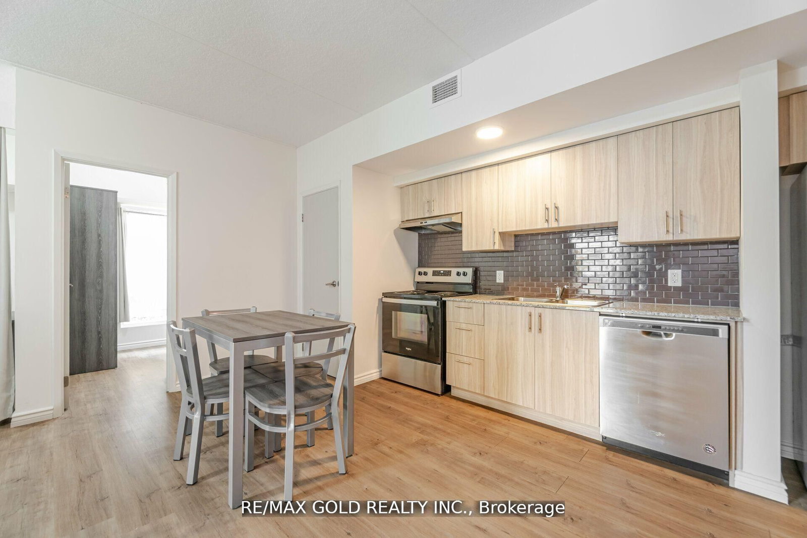 275 Larch Street, Unit H101 - Photo 10