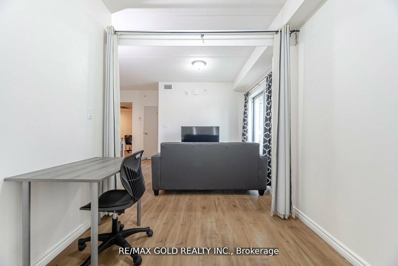 275 Larch Street, Unit H101 - Photo 15