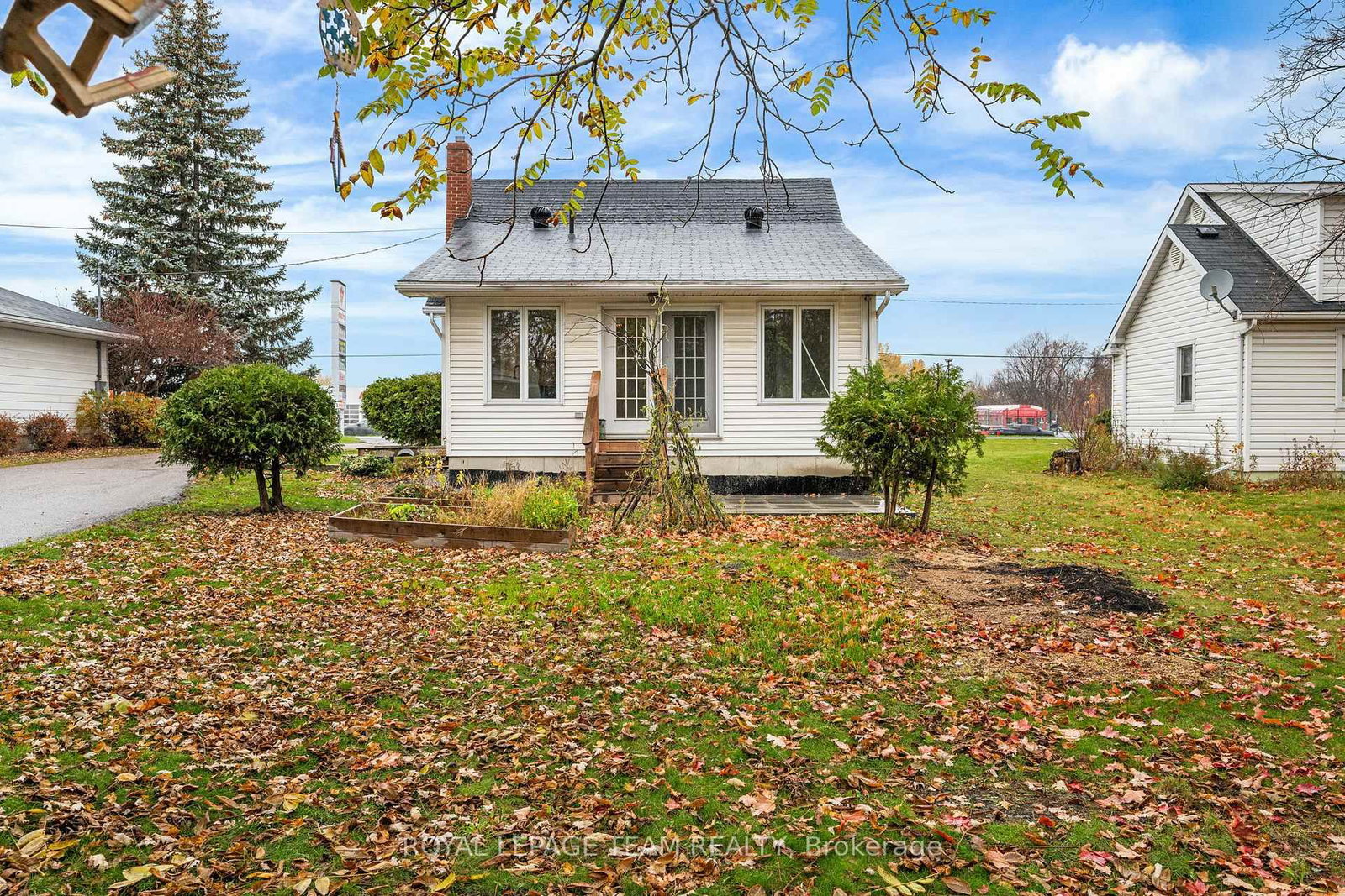 266 Daniel Street S • Arnprior, ON photo 35
