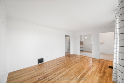 266 Daniel Street S • Arnprior, ON photo 8