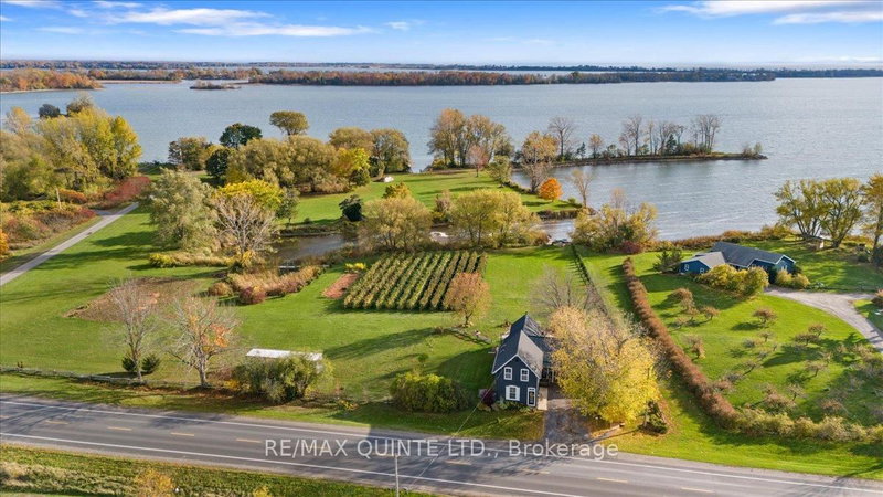 15775 Loyalist Pkwy, Prince Edward County, Ontario