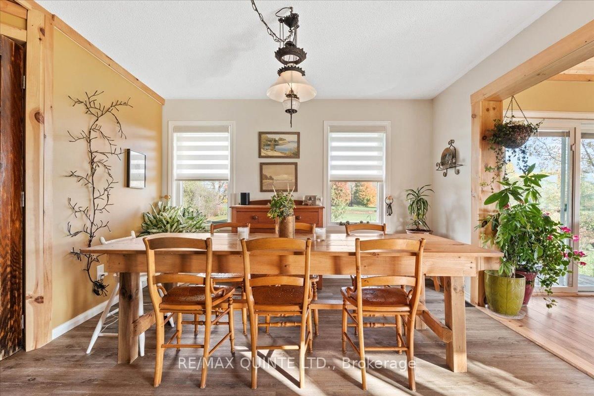 15775 Loyalist Parkway • Prince Edward County, ON photo 11