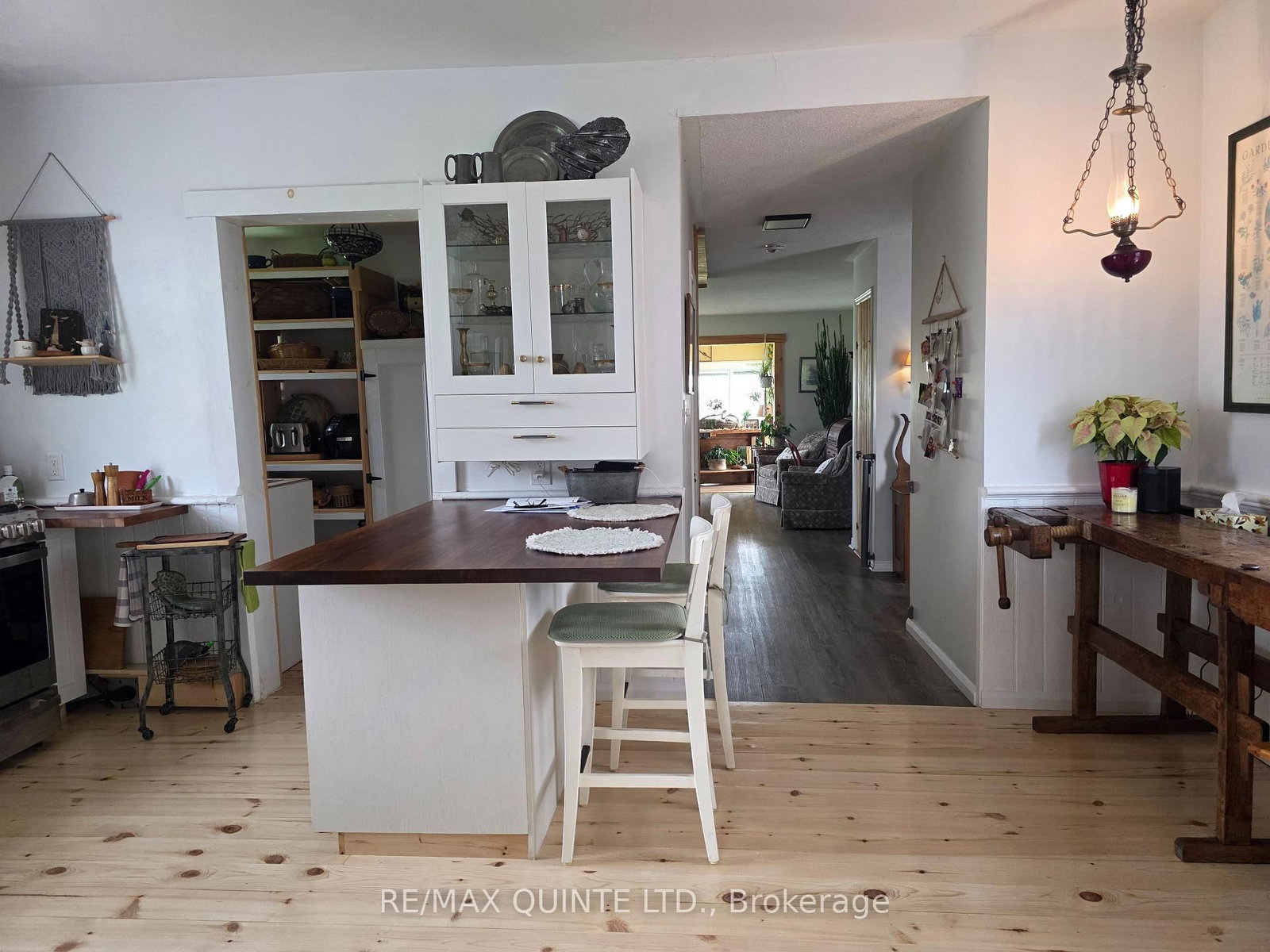 15775 Loyalist Parkway • Prince Edward County, ON photo 21
