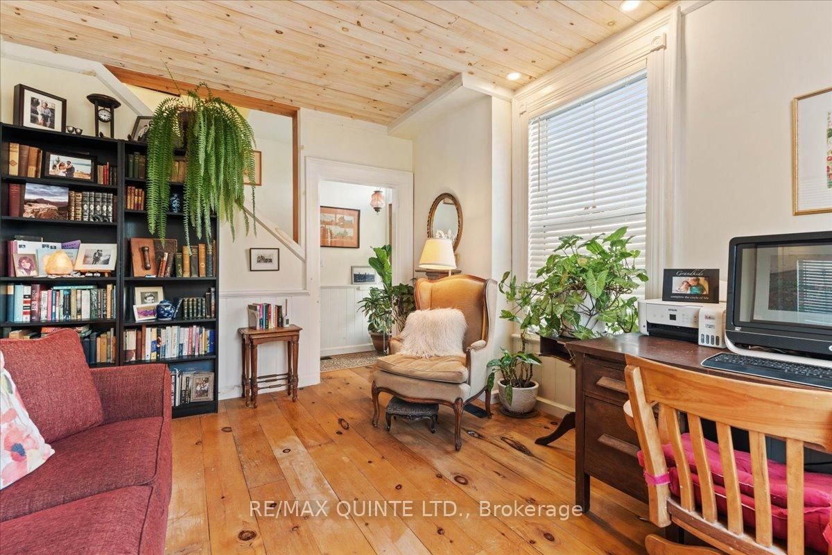 15775 Loyalist Parkway • Prince Edward County, ON photo 25