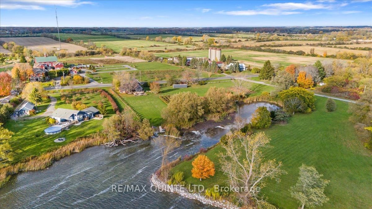 15775 Loyalist Parkway • Prince Edward County, ON photo 38