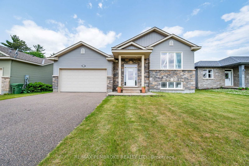 home for sale on 547 Gardner Crescent